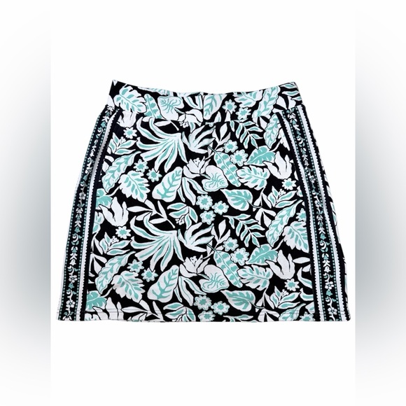 croft & barrow Dresses & Skirts - Coastal Tropical NWOT Womens S‎ Navy Aqua Blue Floral Mini Skirt Pockets Shorts